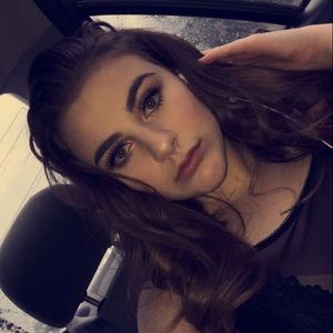 Meet your Posher, Serena